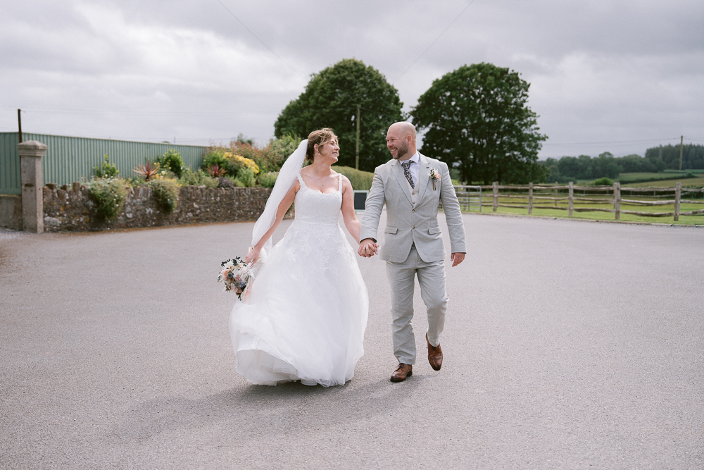 hr-humber-barn-wedding-15 hr-humber-barn-wedding-15